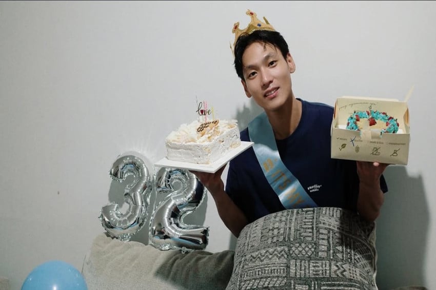 Na Daehoon Raih Perhatian, Salat Berjamaah dengan Anak Mengharukan