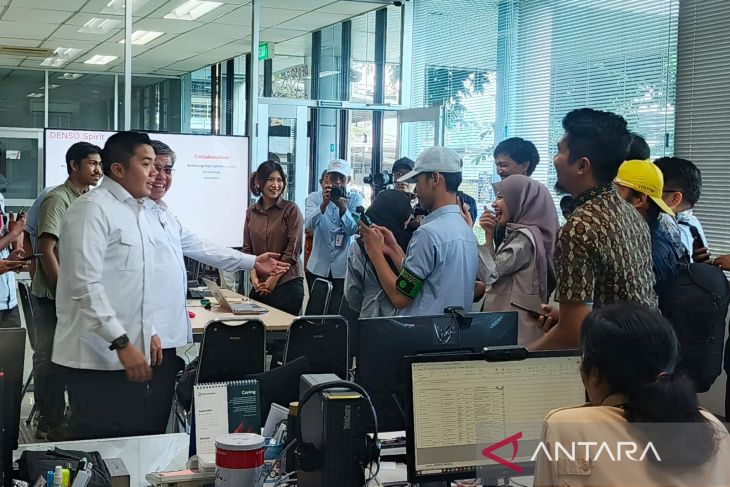 Tinjauan Magang Bersama Seskab, Menaker: Koneksi Industri