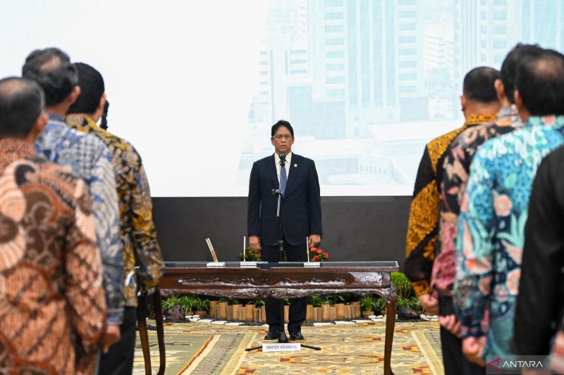 Purbaya Resmi Lantik Pejabat Eselon II Kementerian Keuangan