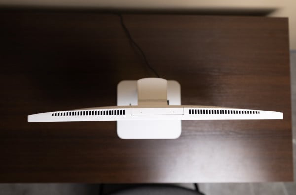 PC ASUS VM640 Hadir dengan AI 50 TOPS, Tinggalkan Desktop Besar