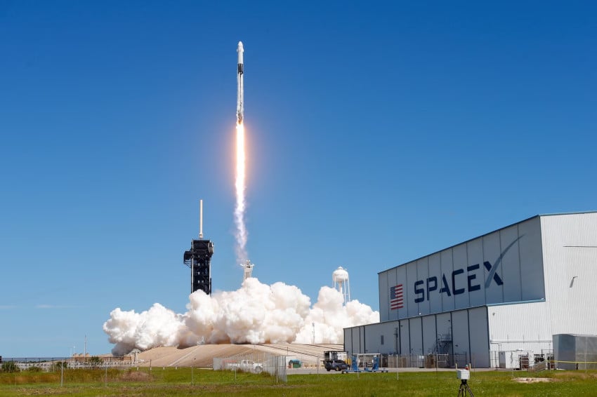 Rugi Rp85 Triliun, Tapi Valuasi SpaceX Meningkat Drastis